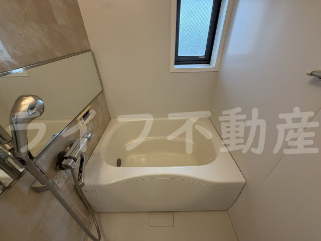 ディアス奥山の浴室