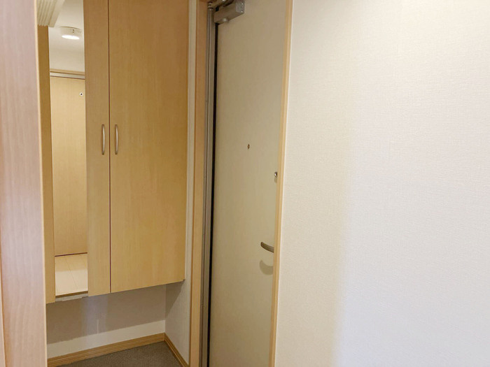 メゾン東雲の玄関