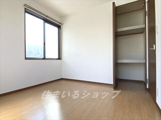 クレールＴ．I　３の寝室