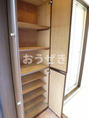 セントレー伊勢佐木の収納