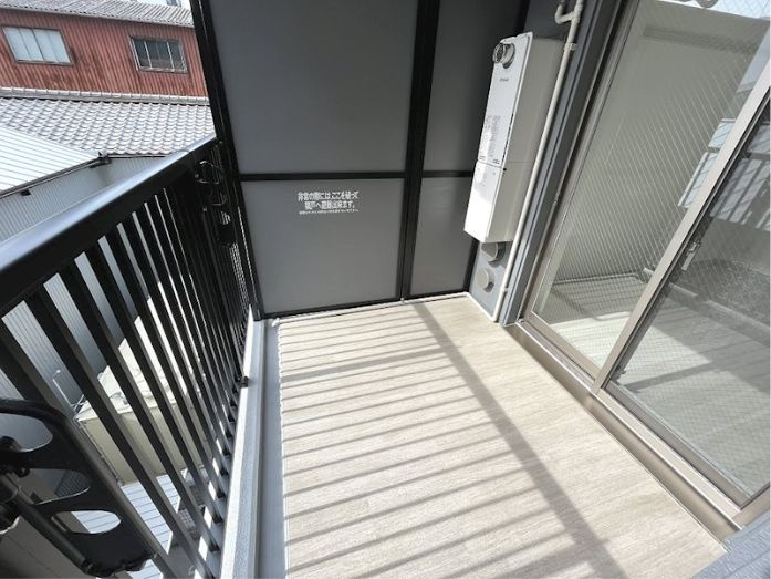 名古屋市中区千代田４丁目の賃貸マンションのバルコニー