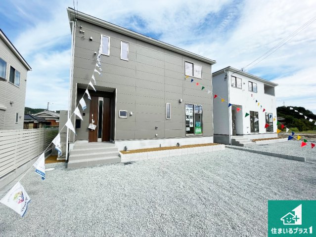 たつの市龍野町末政　第2期　新築一戸建ての外観|安心の10年保証！外観を美しく保ち、雨水で汚れを落とします！気になることがありましたら、お気軽にお問い合わせください！