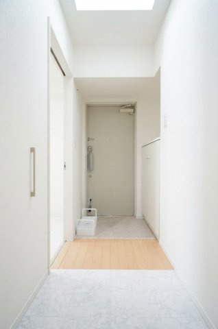レジデンス・スエヒロ　上本町の居間・リビング