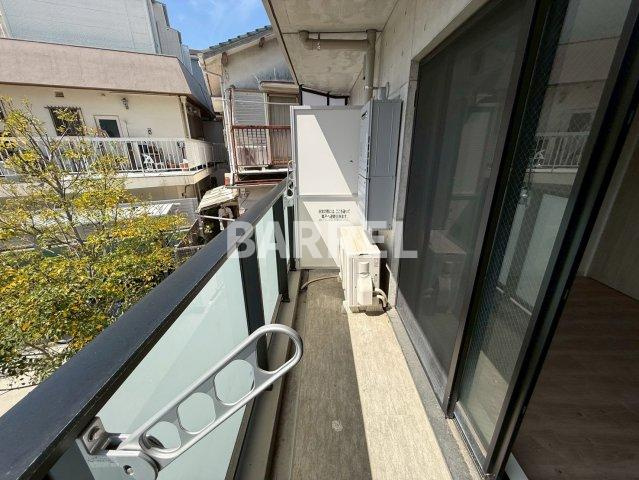 RIFF石橋阪大前のバルコニー