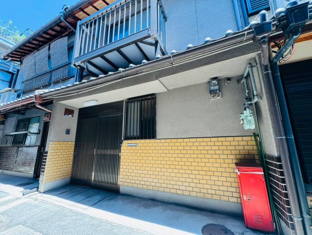 中堂寺藪ノ内町の外観