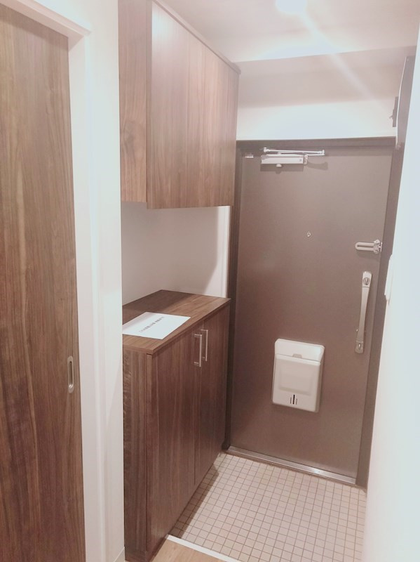 覚王ハイツの玄関|前回イメージ