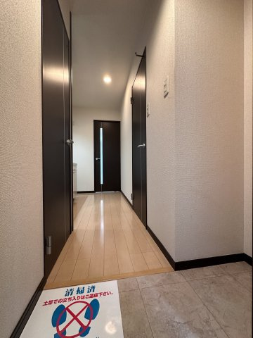 フジパレス黒土の玄関