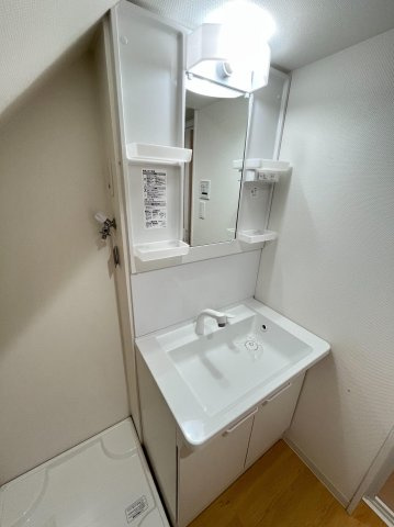 シャンティの独立洗面台