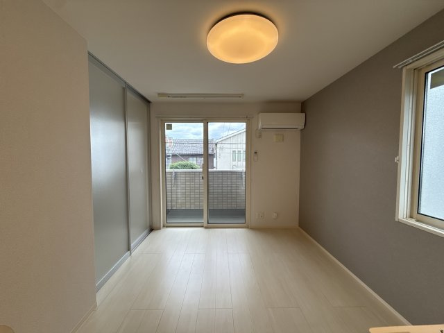 カーサクレア神屋町の居間・リビング
