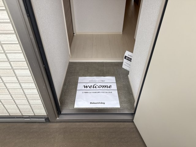 カーサクレア神屋町の玄関