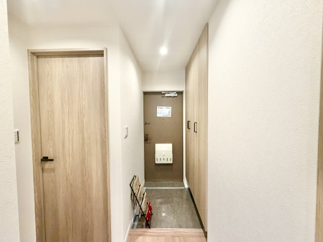サンハイツ東山の玄関