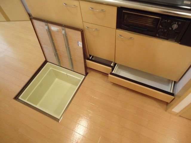 プルミエール小垣江　　　刈谷市の賃貸ならクラスホーム刈谷店の収納