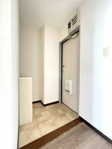 アクティブホソイAの玄関