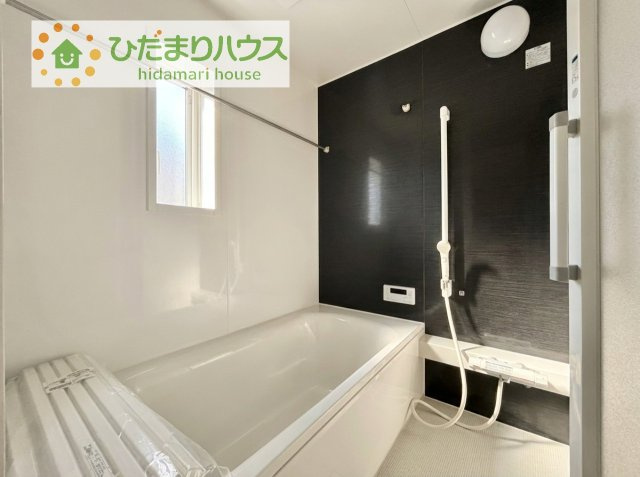 【浴室】 | つくばみらい市小絹第4　新築戸建　3号棟 | 大人が足を伸ばしても十分な広さ！一人でゆっくりくつろぐ時間も大切です！