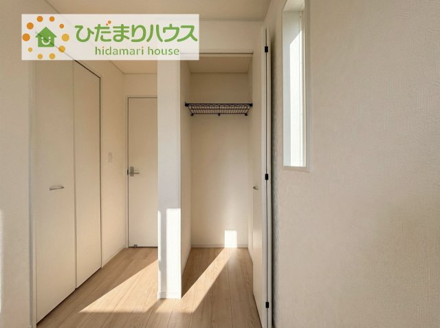 【収納】 | つくばみらい市小絹第4　新築戸建　3号棟 | お子様グッズを片付けるのにも、困りませんね！