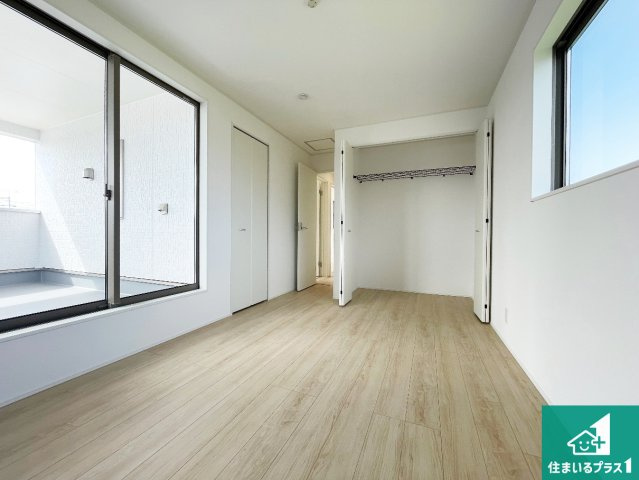 たつの市龍野町末政　第2期　新築一戸建ての洋室|収納スペースが充実しているので子供の成長に合わせてたくさん収納ができます！家族構成に合わせた様々な活用ができる収納！