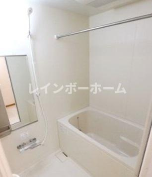 グリーンヒルレジデンス特典：仲介手数料が無料です!!の浴室