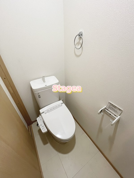 上尾市上町２丁目のアパートのトイレ