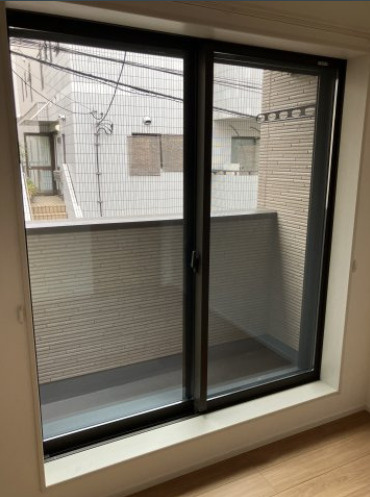 【バルコニー】