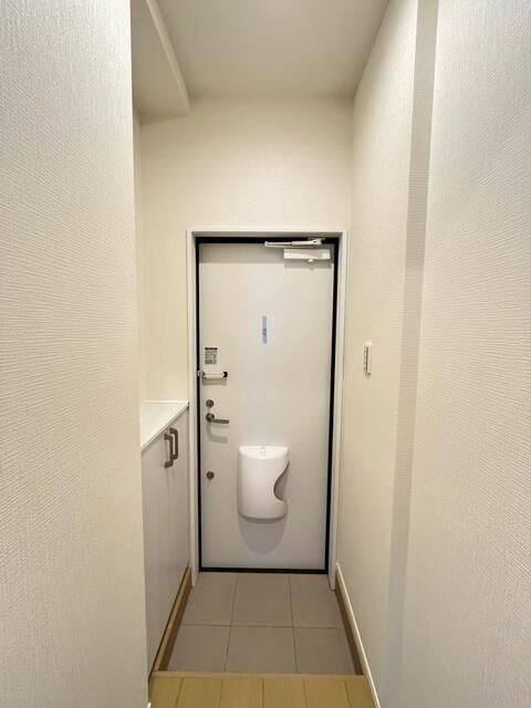 メゾン　トールモンド八千代中央の玄関