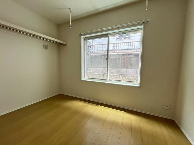 メゾン　トールモンド八千代中央の洋室