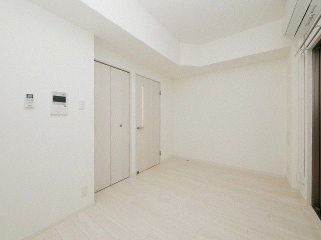 セオリー夕陽丘DOORの内装