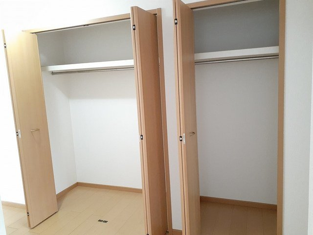 トムトックⅡの収納|収納があります