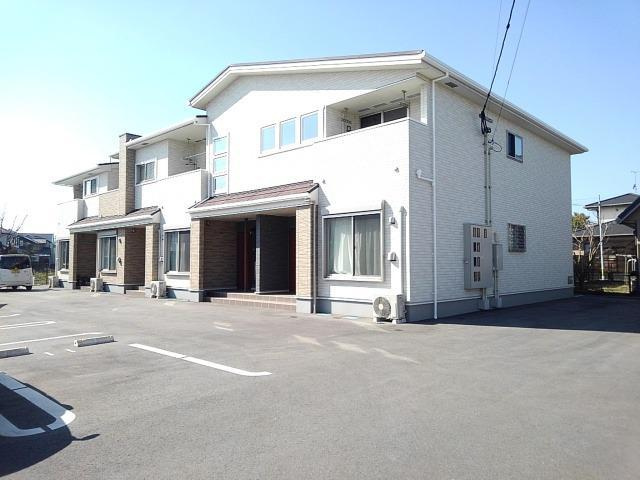 プラシードのエントランス|清潔なエントランスです★