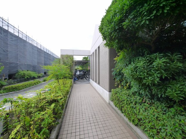 セントポリア生駒Ｈの庭