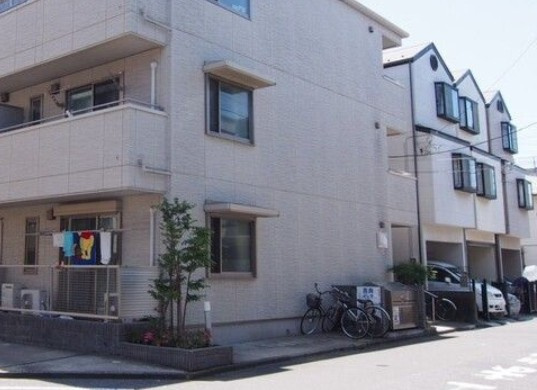 Ｒｉｖｉｅｒｅのエントランス
