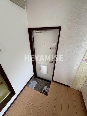 Ben匠3番館の玄関