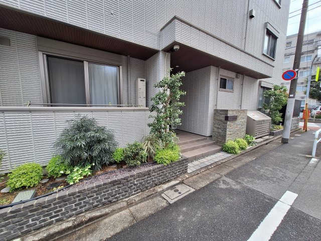 Ｉ－Ｈｏｕｓｅのエントランス