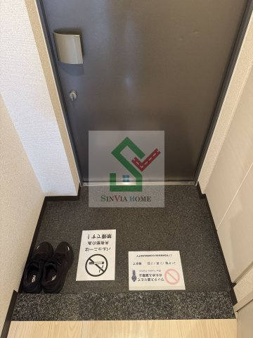フェニックス武蔵関参番館の玄関