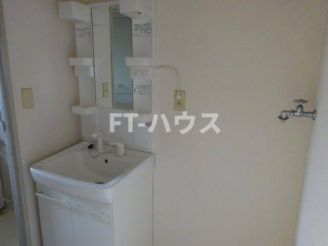 ドミール薬円台の洗面所