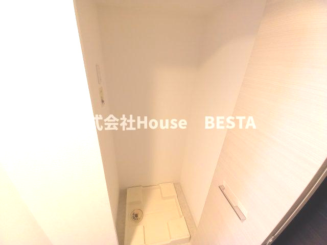 S-RESIDENCE神戸磯上通の洗面所