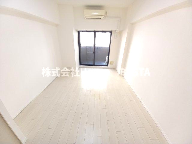 S-RESIDENCE神戸磯上通の居間・リビング