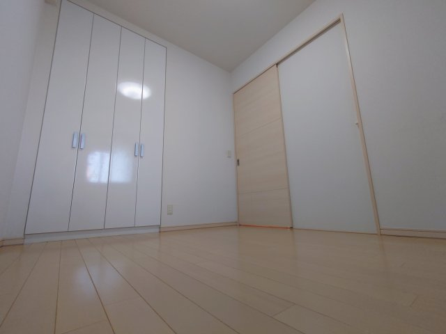 神戸垂水ヒルトップテラスの洋室|ゆったりした洋室です