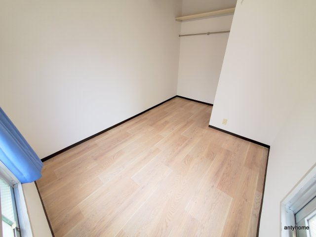 アメニティー新高一番館　仲介手数料無料の居間・リビング
