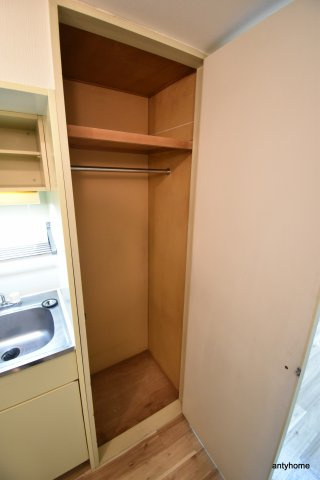 ギャレ豊津　仲介手数料無料の収納