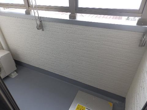 名古屋市熱田区大宝２丁目のアパートのバルコニー