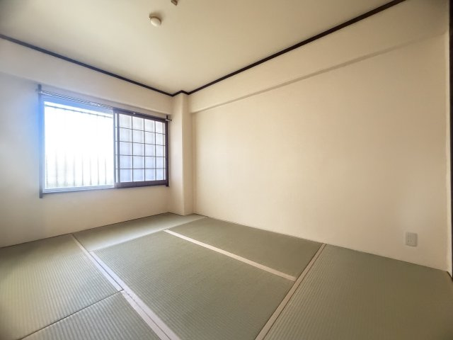 シャトー明石の和室