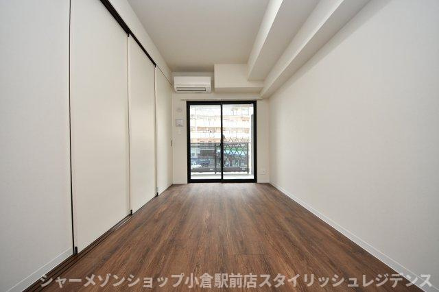 ヒルクレスト片野グランデIの居間・リビング