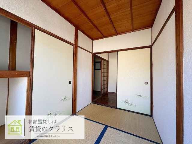 桂乾町28-42レトロ貸家