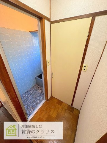 桂乾町28-42レトロ貸家
