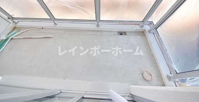 エポックのバルコニー