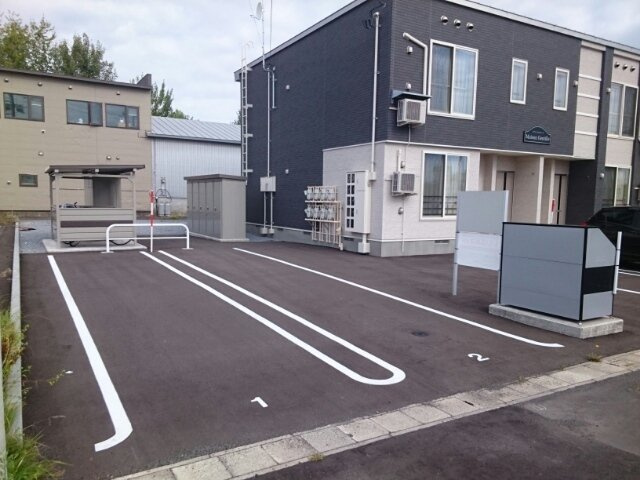 メゾン　ジャンティーユの駐車場|駐車場があります