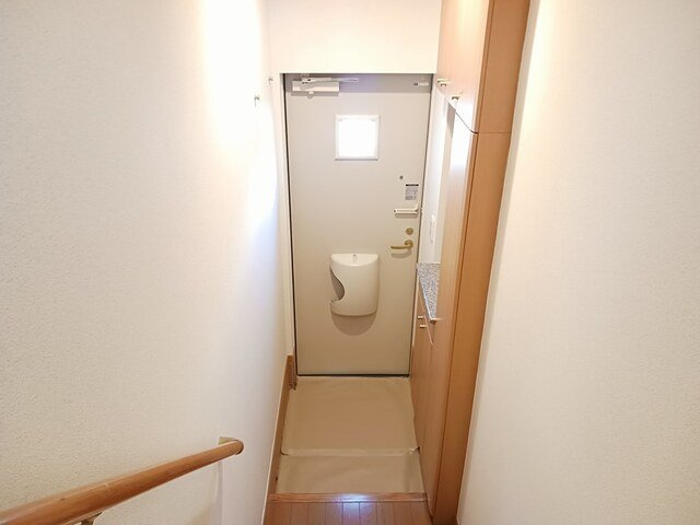 デフィⅡの玄関|収納もある玄関です
