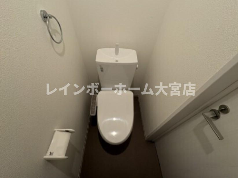 ジーメゾン大宮今羽町のトイレ