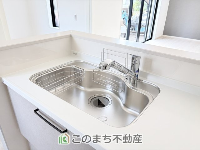 リガーレ宇都宮市石井町6期のキッチン|大きなシンクございます。