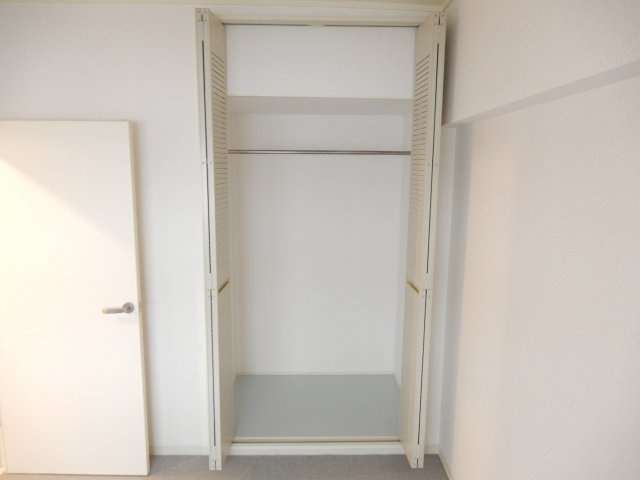 高槻センチュリーマンションの収納